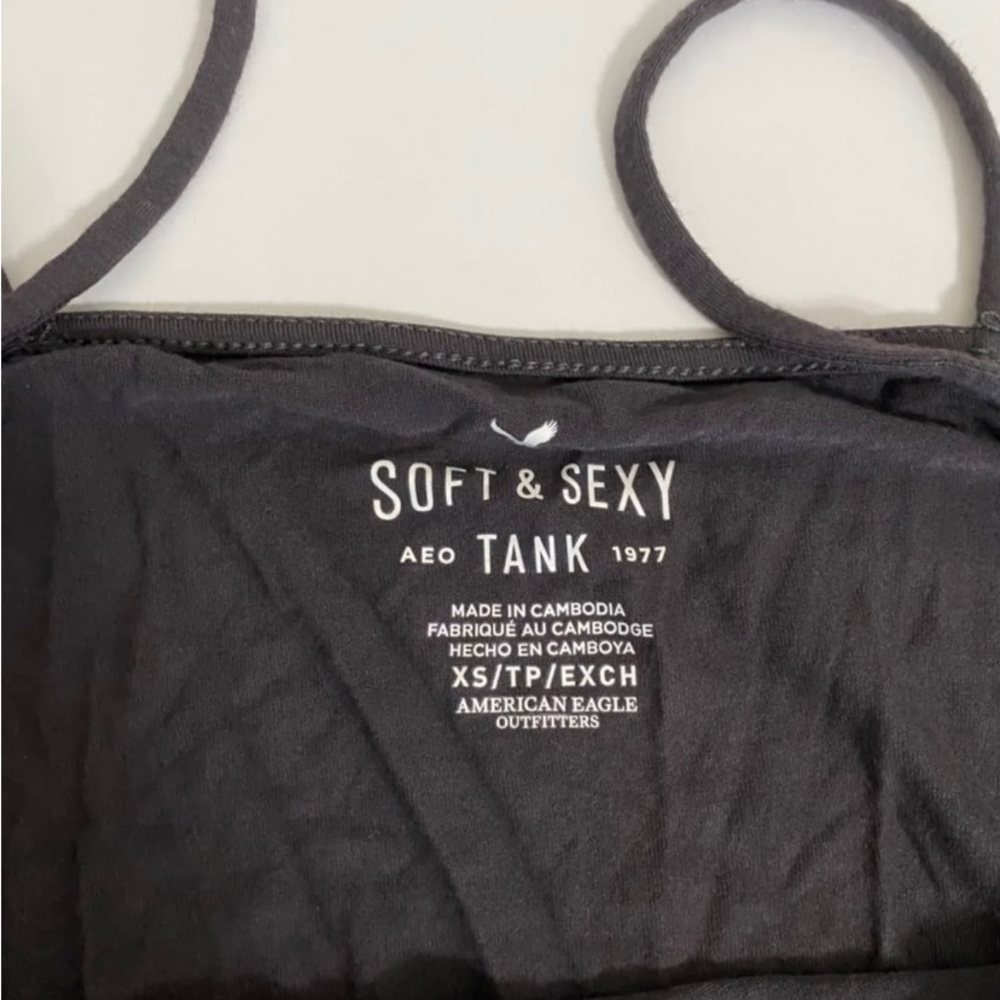 American Eagle top - Picture 2 of 4